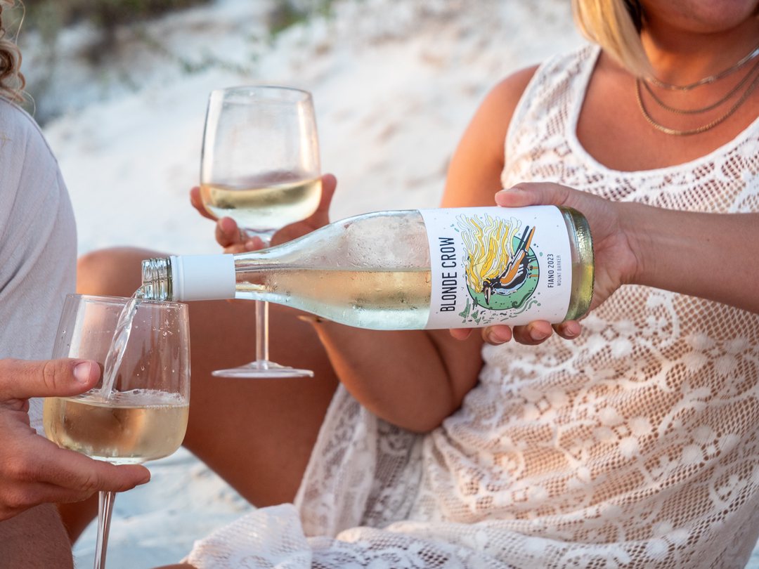 Blonde Esperance campaign frame