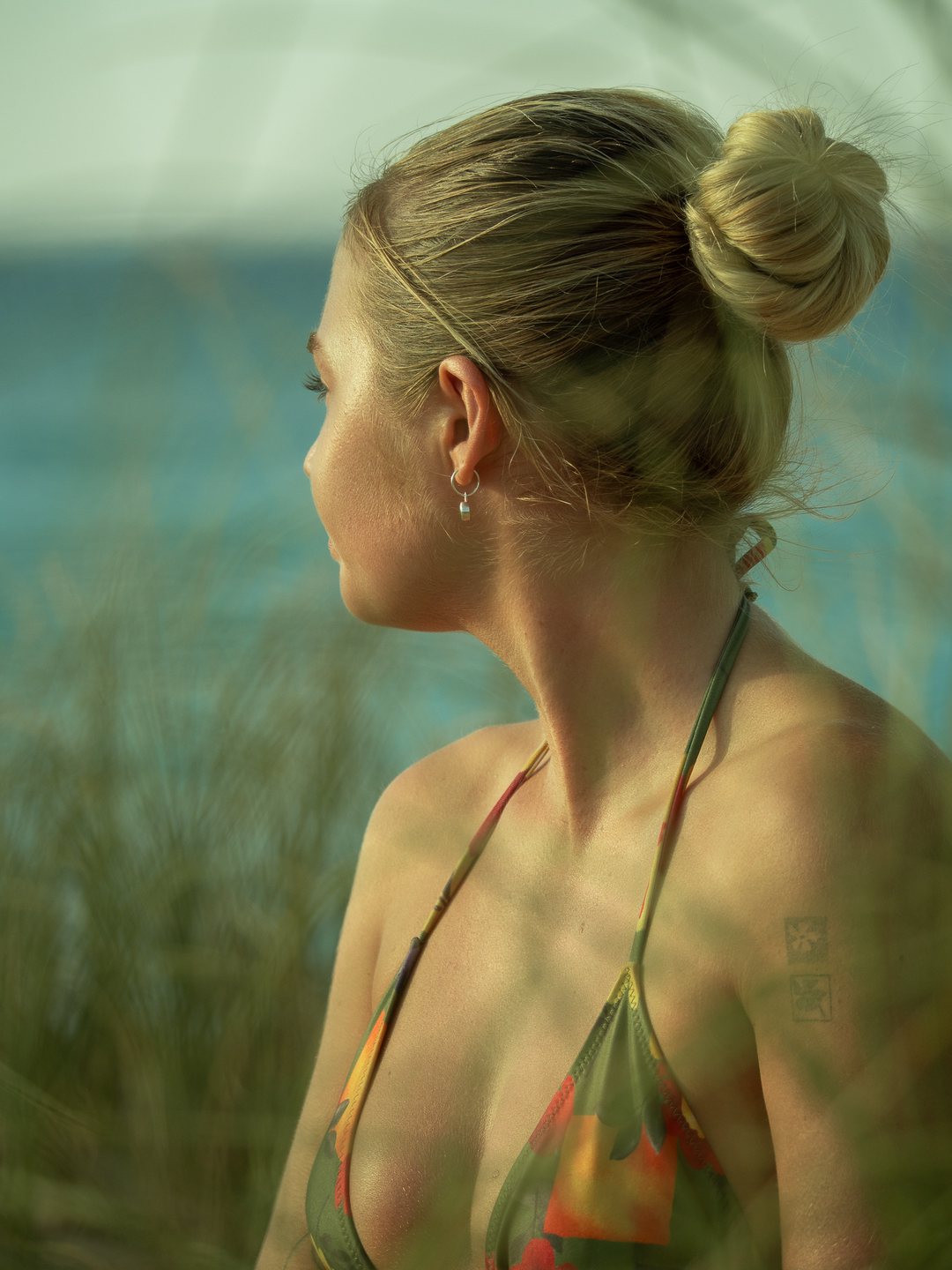 Bumble location portrait at golden light